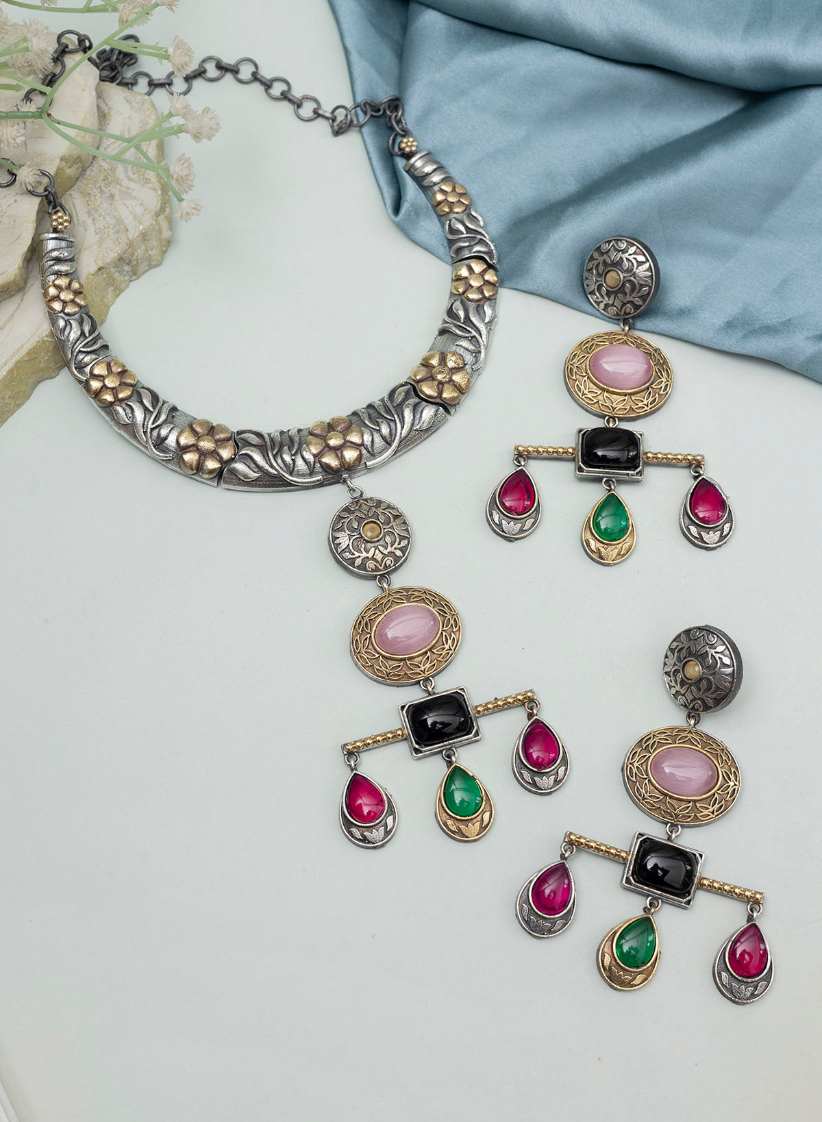 Kunvika Hasli set