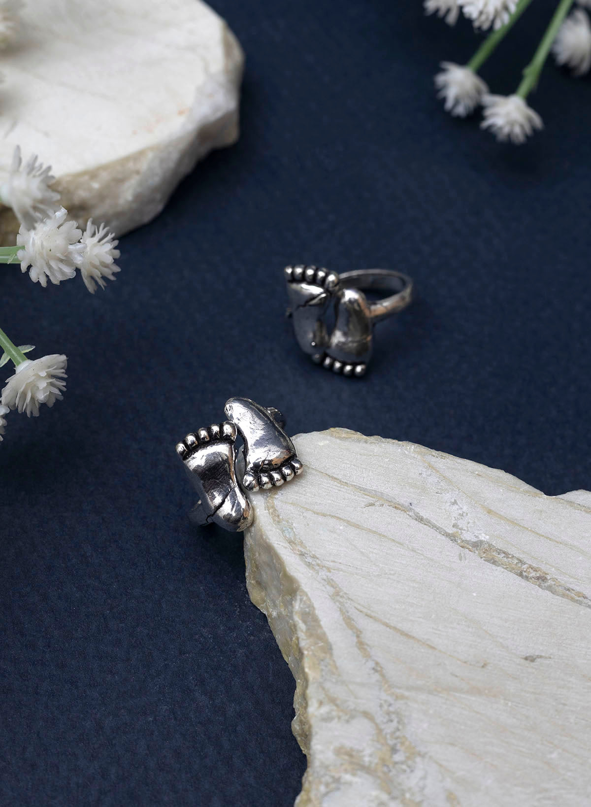 Charan oxidised Toe Ring