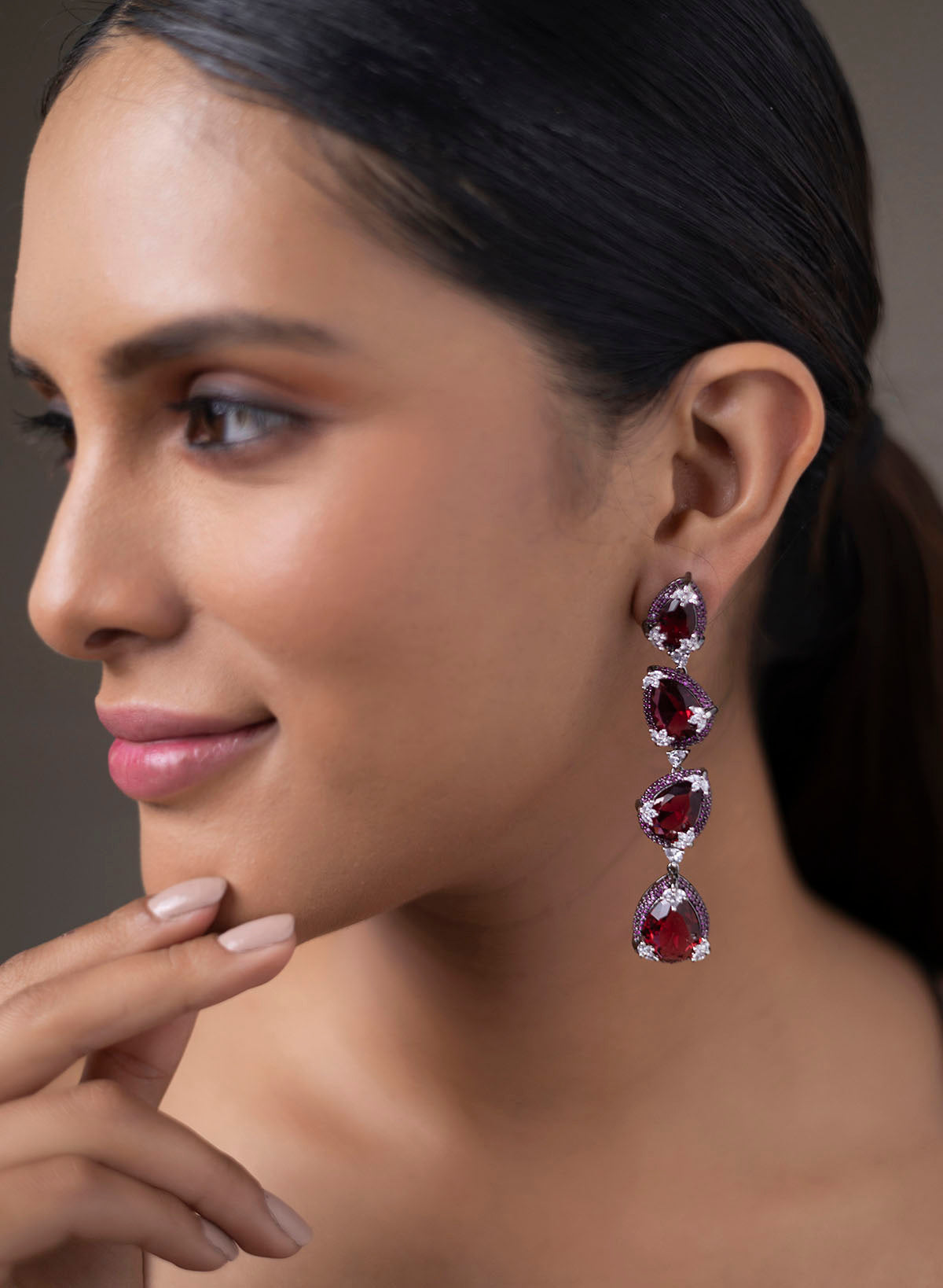 Diolinda AD Earring