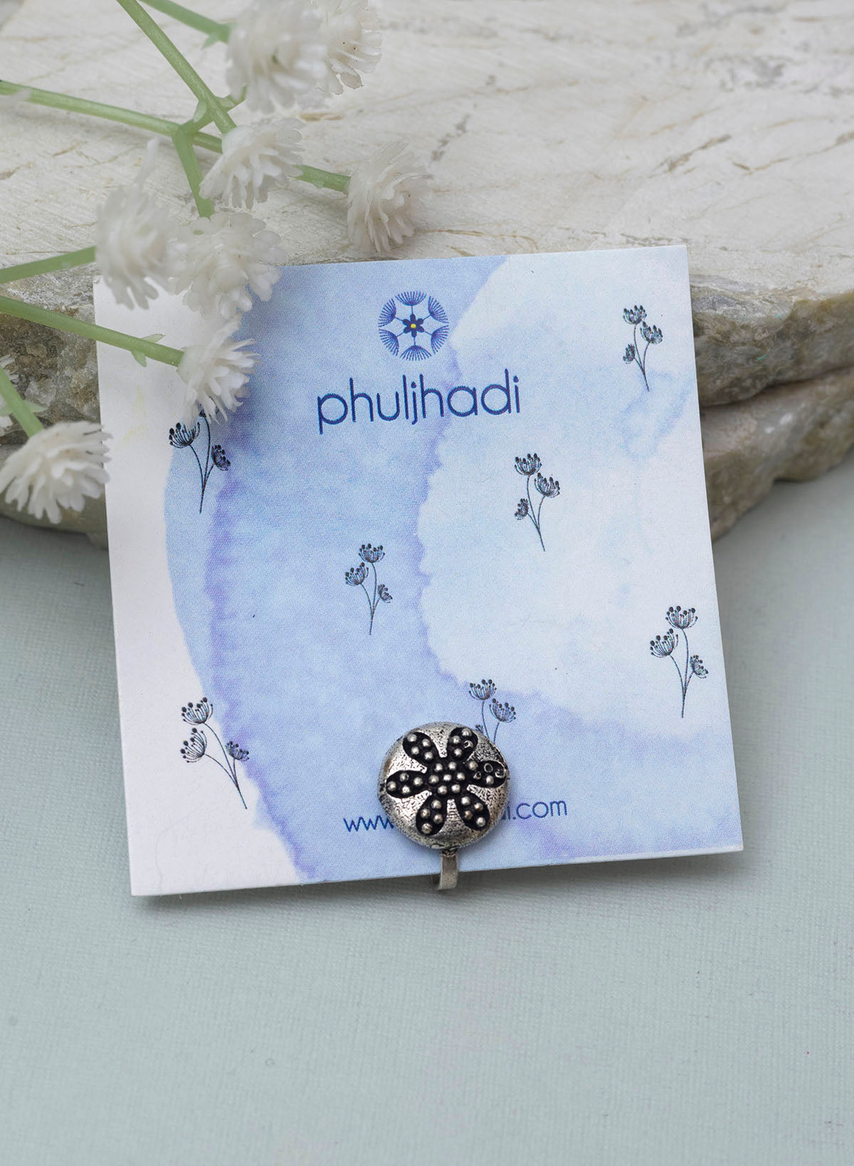Nirja Nose Pin