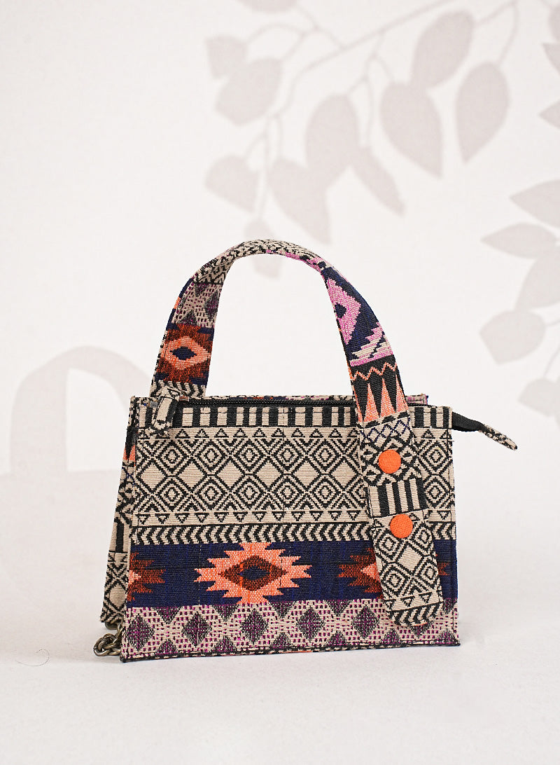 Renna Sling Bag