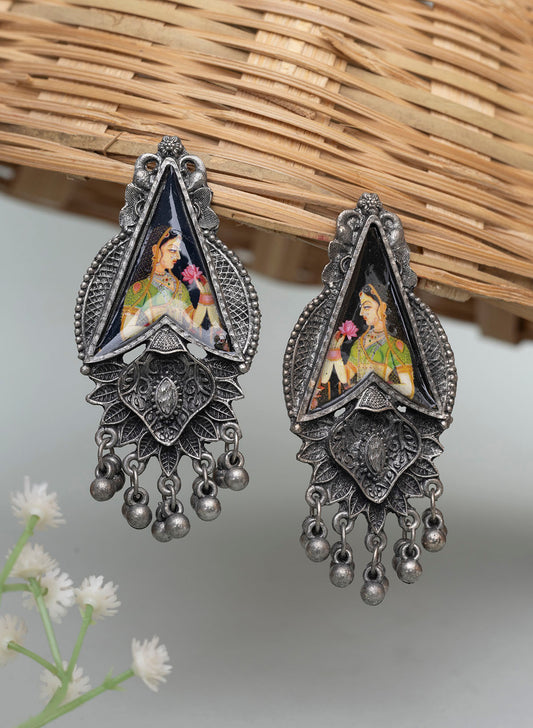 Shahzadi Oxidised Stud Earring