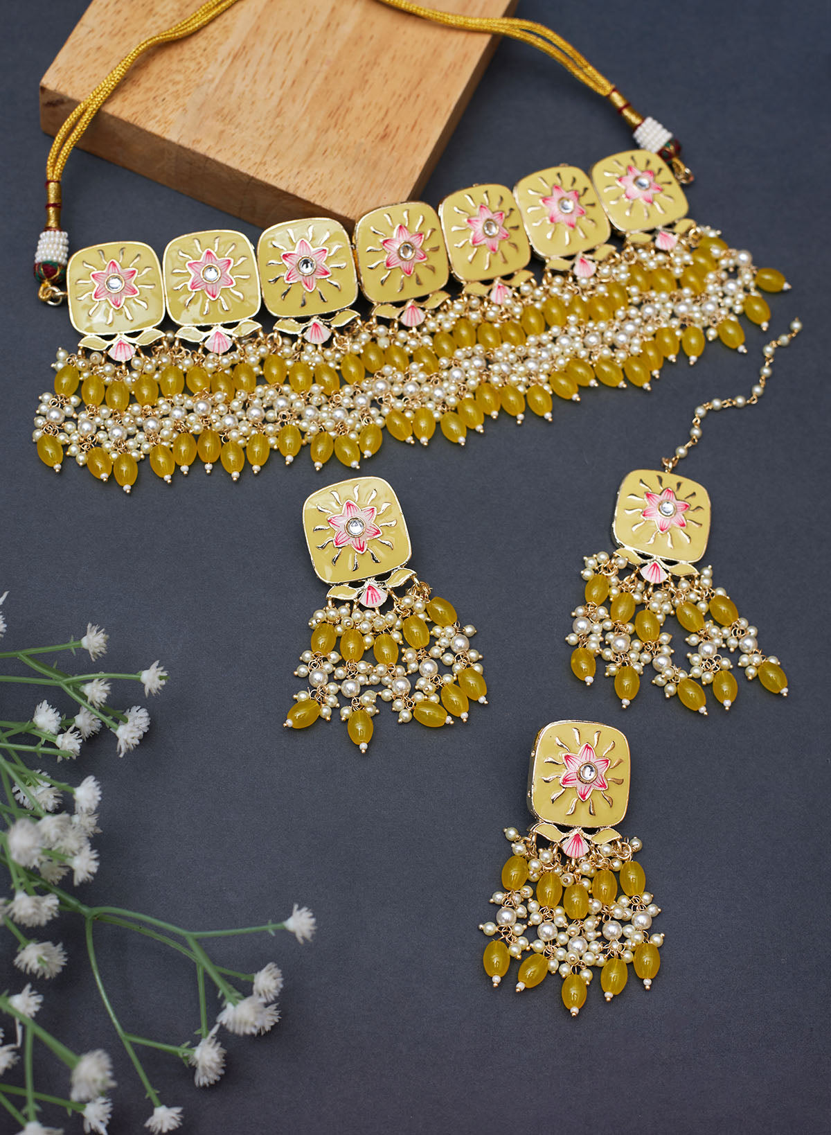 Alina Meena necklace set
