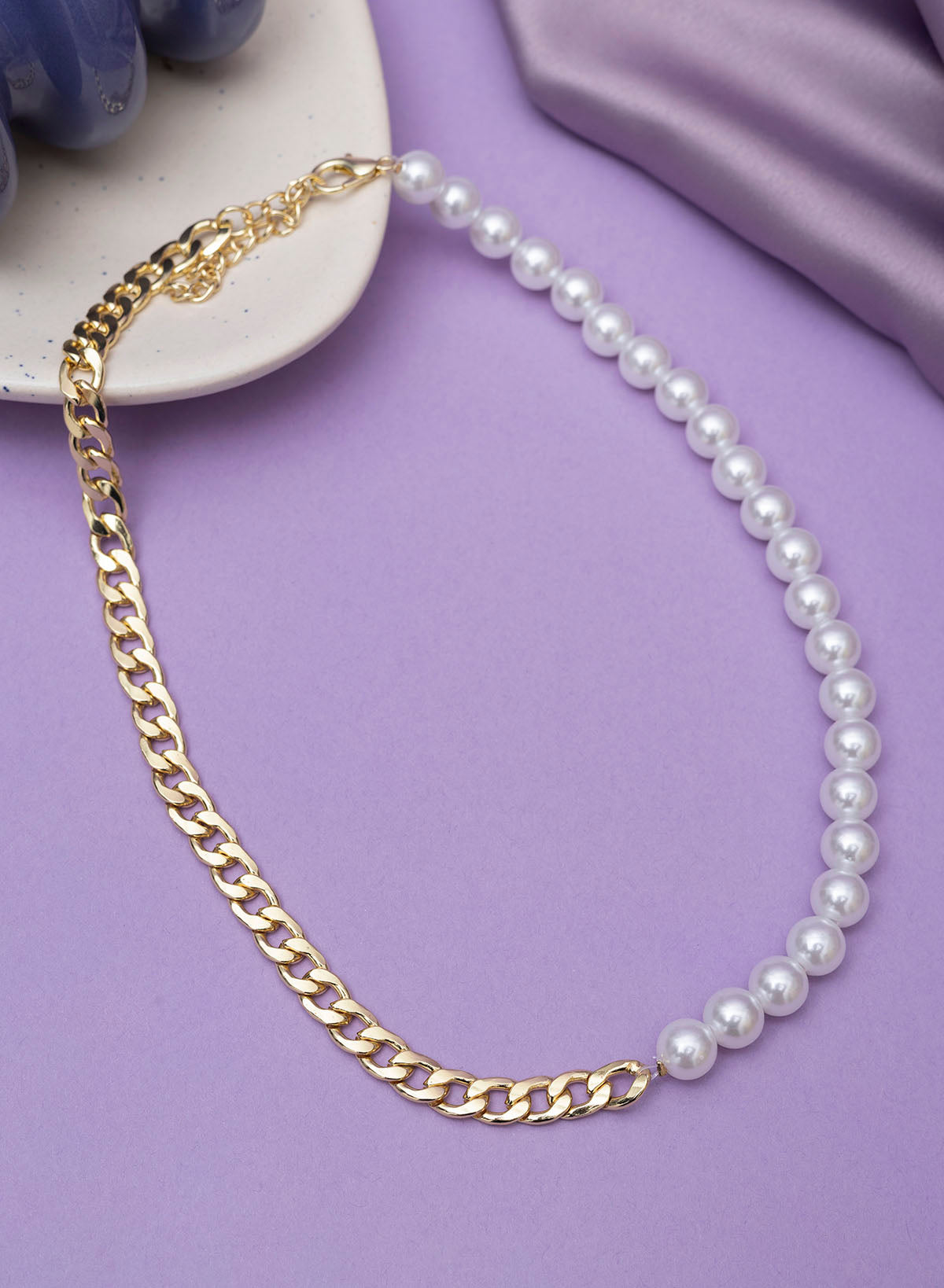 Lydia Pearl & Chain Necklace
