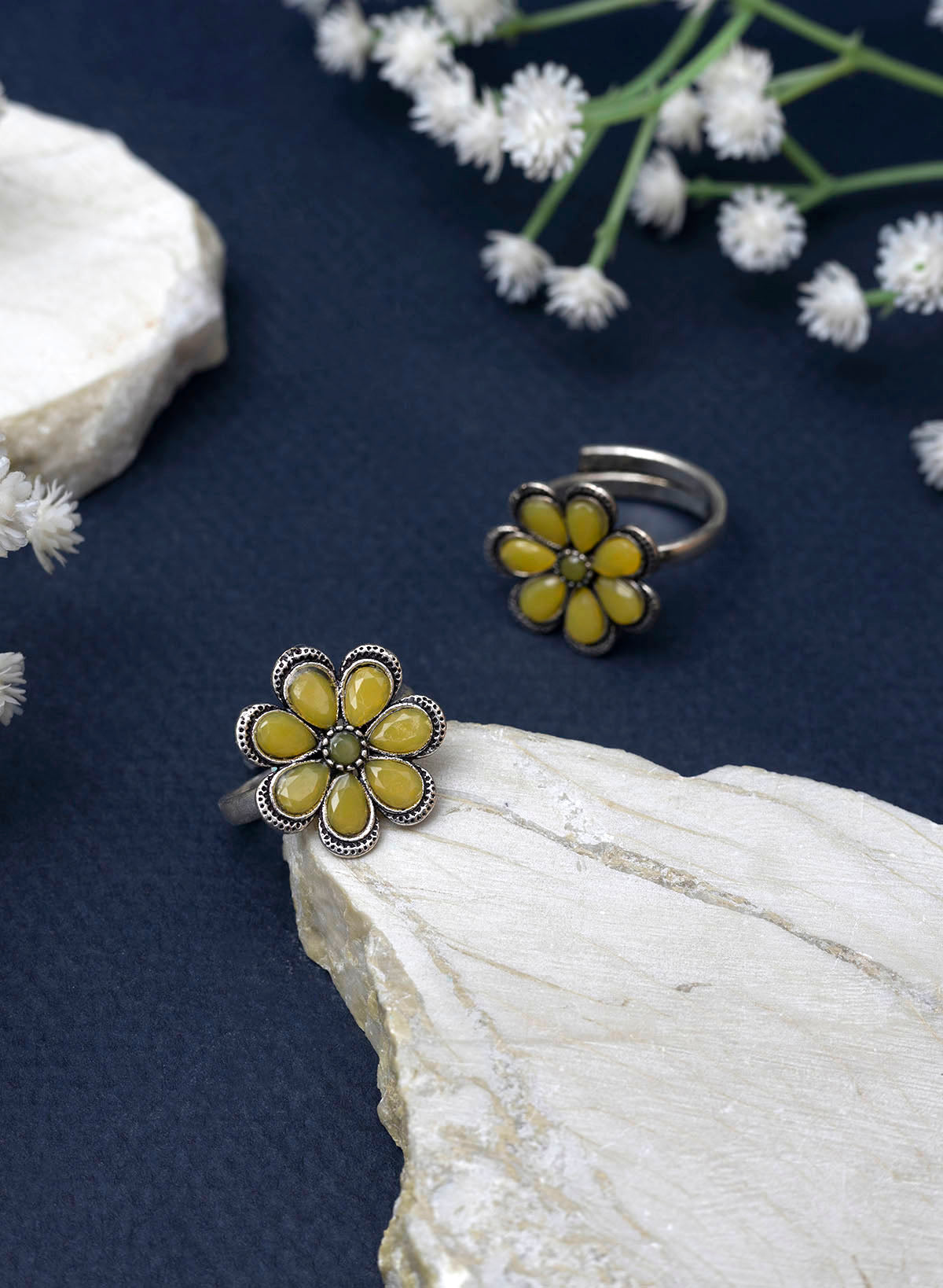 Nagina oxidised Toe Ring