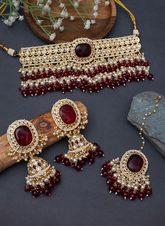 Swatisuta Kundan Necklace Set