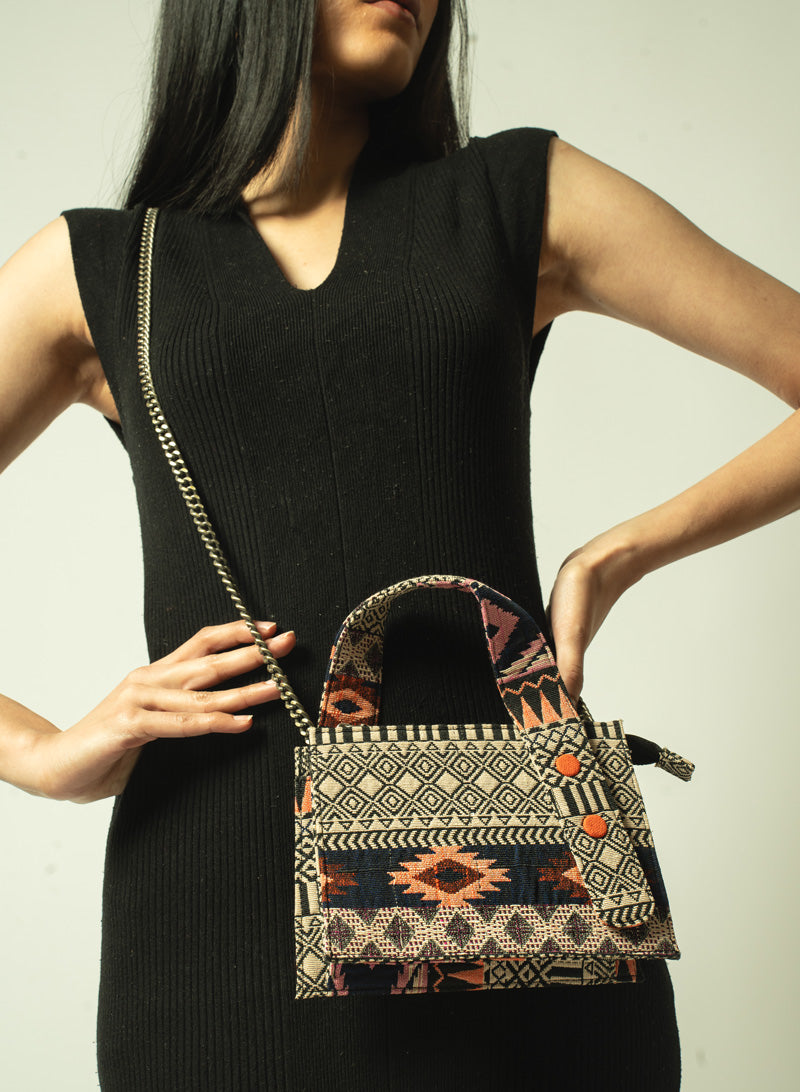 Renna Sling Bag