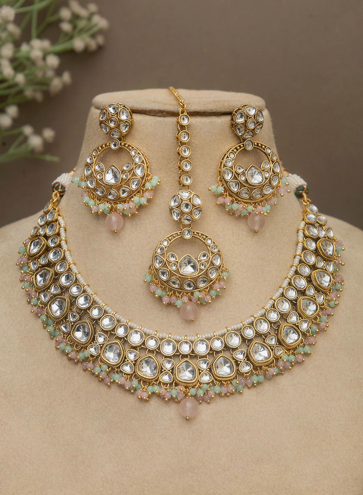 Kavini Necklace Set