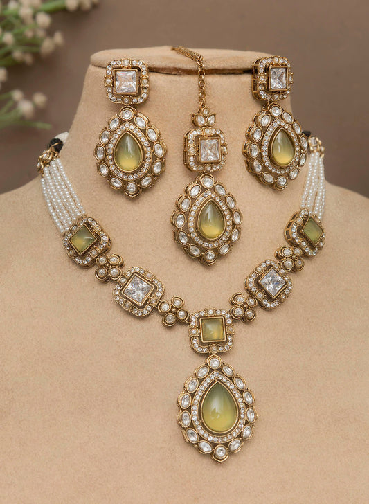 Jagreethi Necklace Set