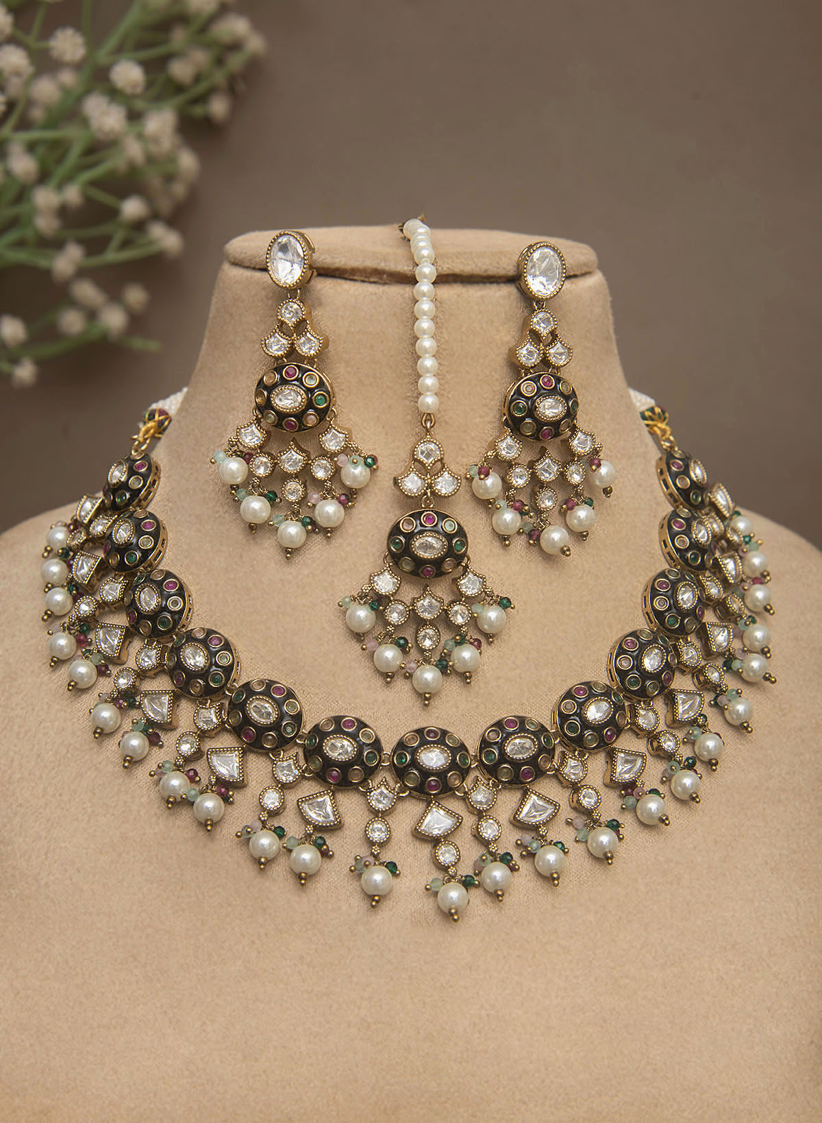 Kenisha Necklace Set