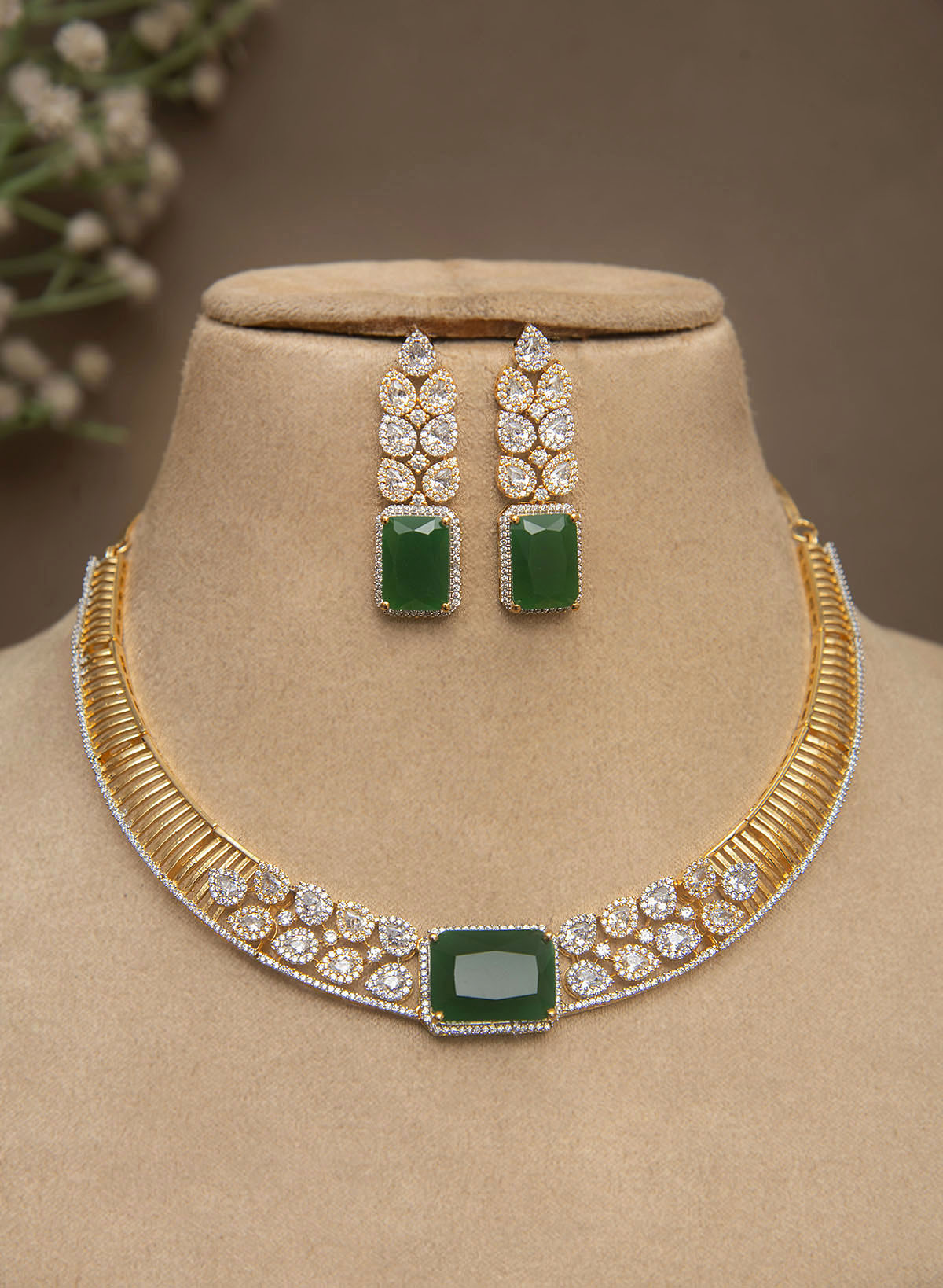 Ansha Necklace Set