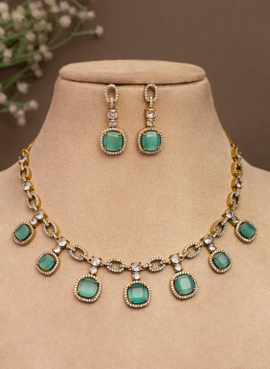 KAIRI NECKLACE SET