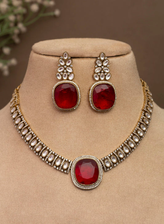 Viona Necklace Set