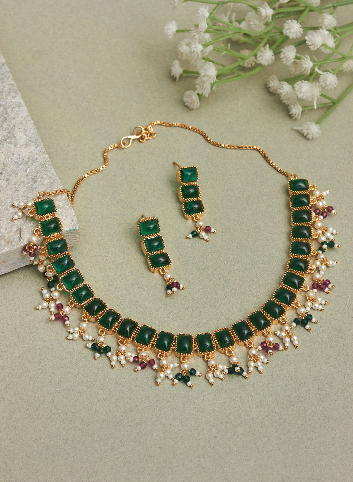 Bhuvi necklace set
