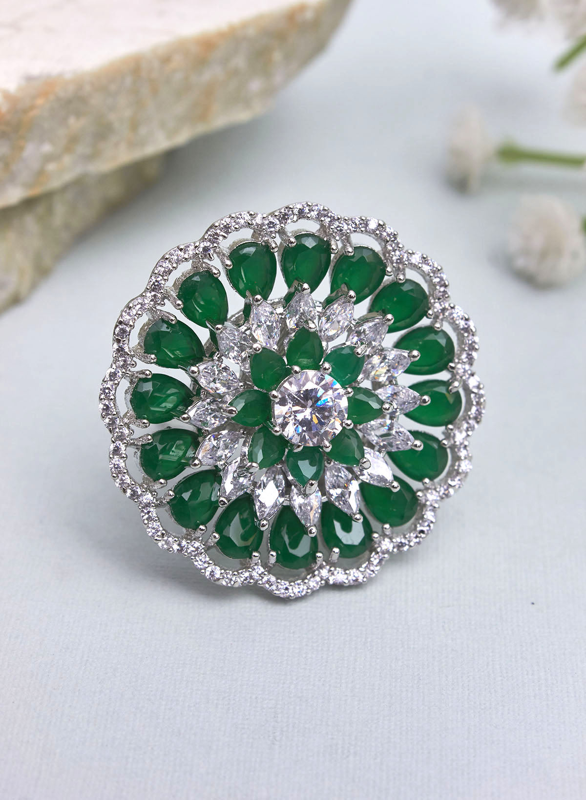 Clea ad ring