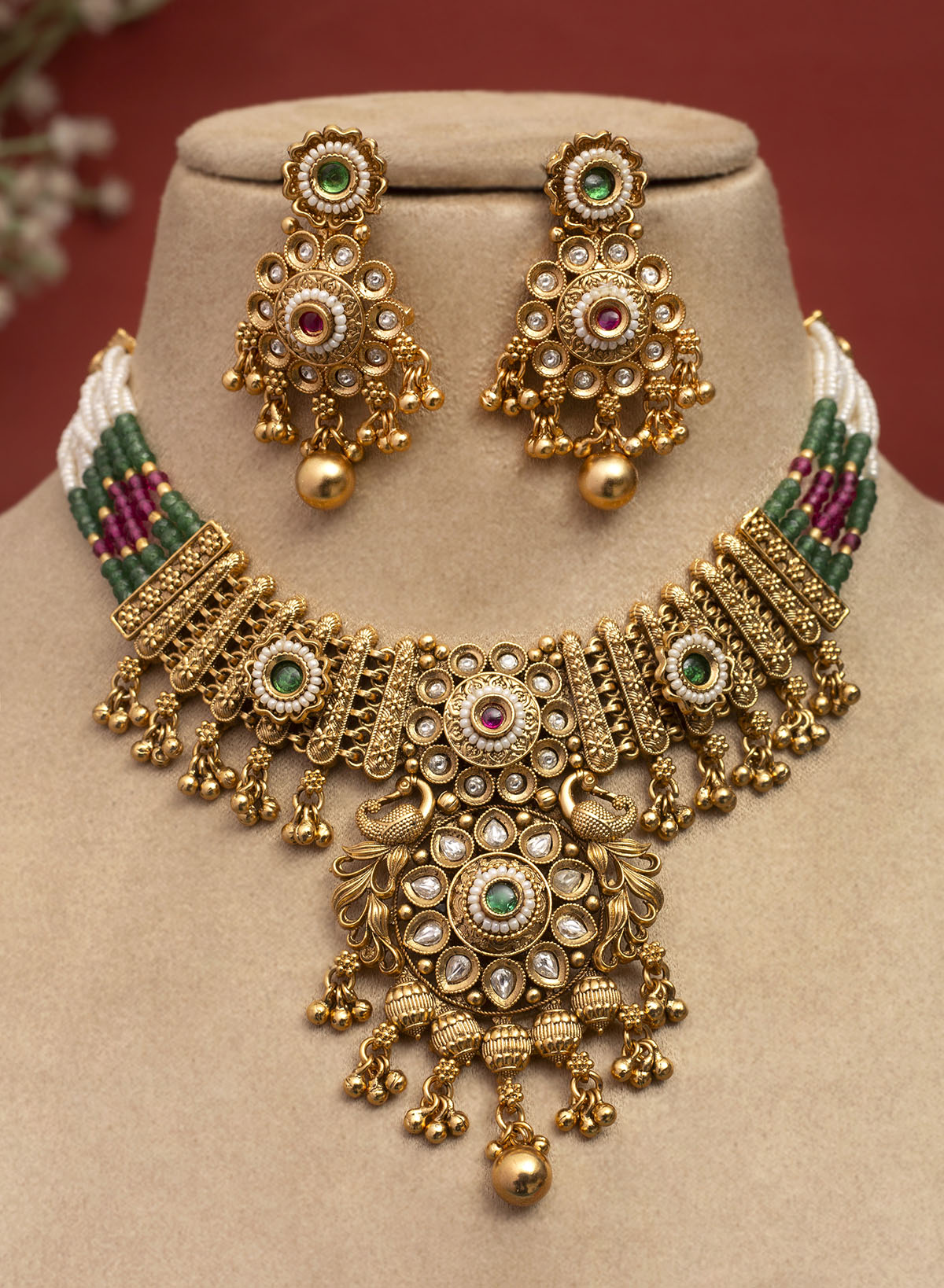 Ameeksha Necklace Set