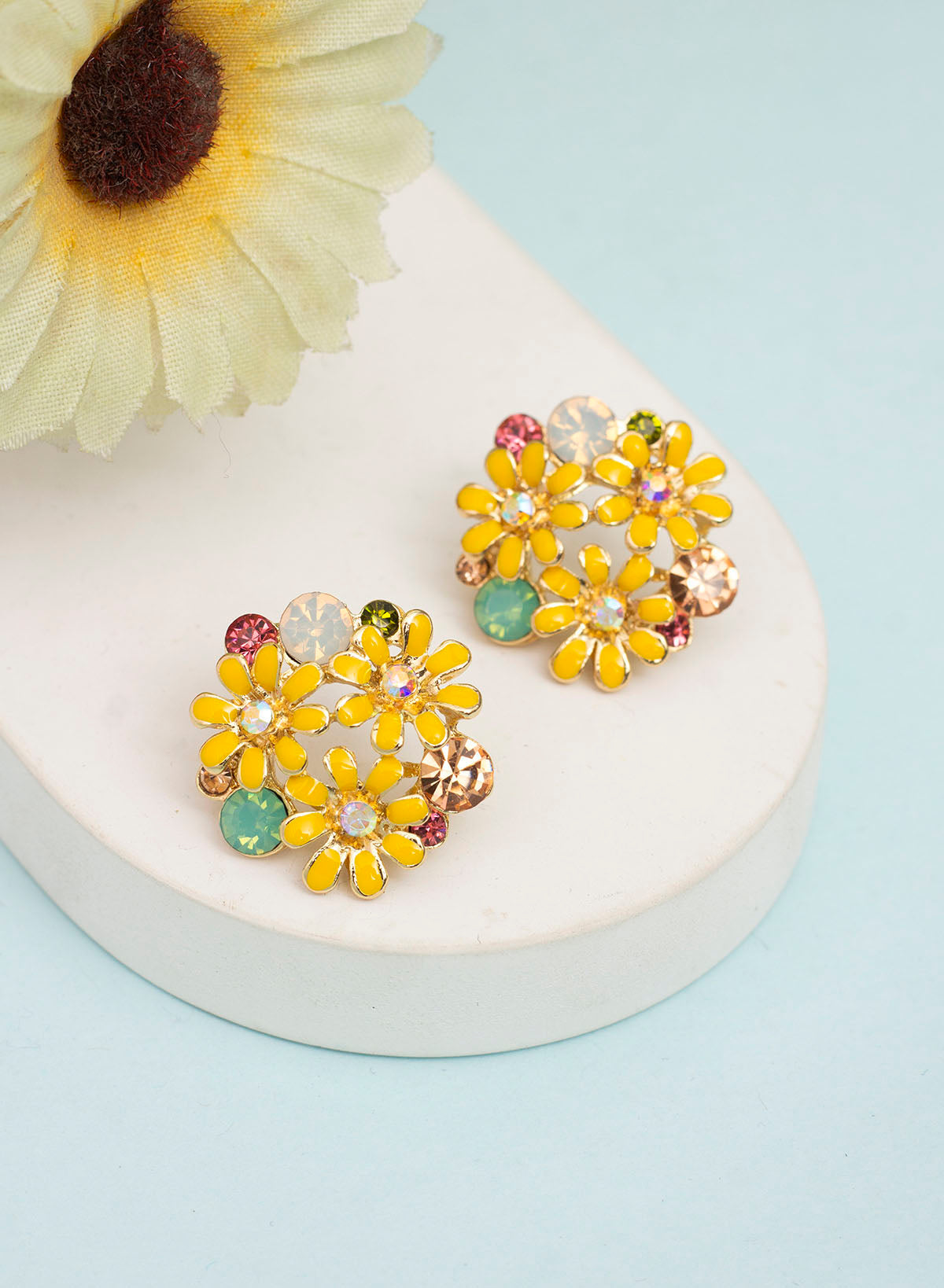 Coral Bells stud