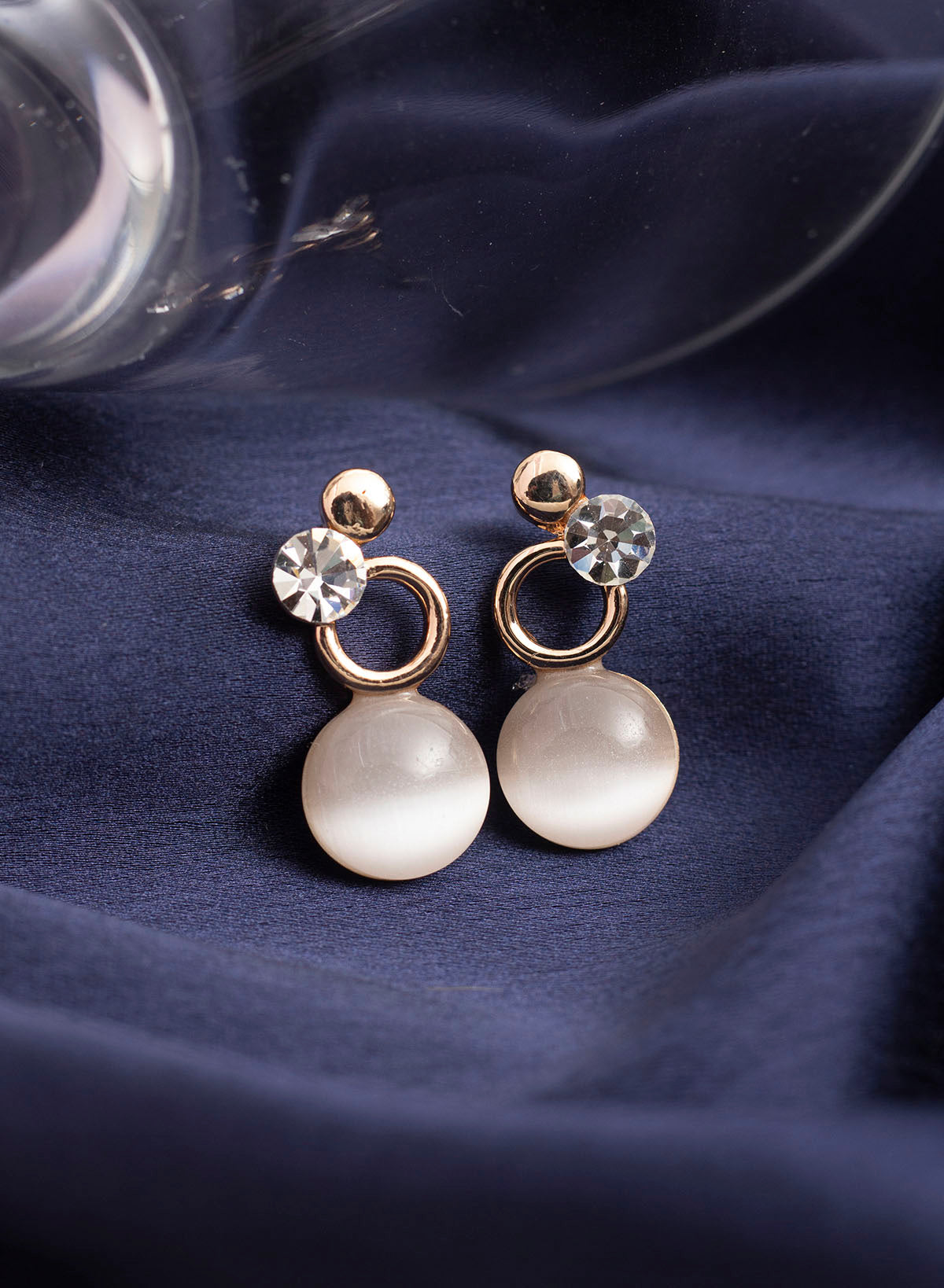 Evisha Drop Earring