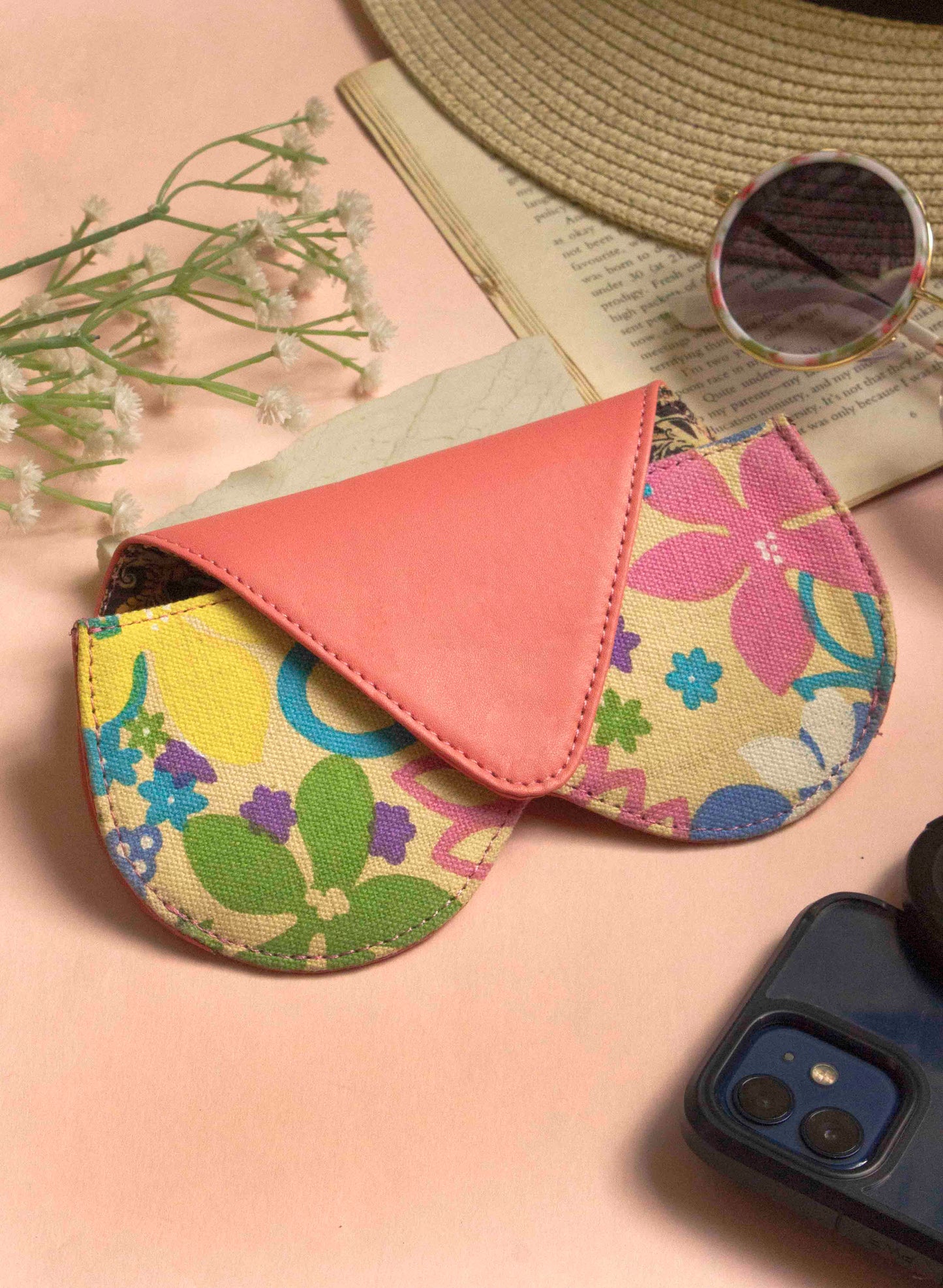 Dashing Dahlia Sunglass cover