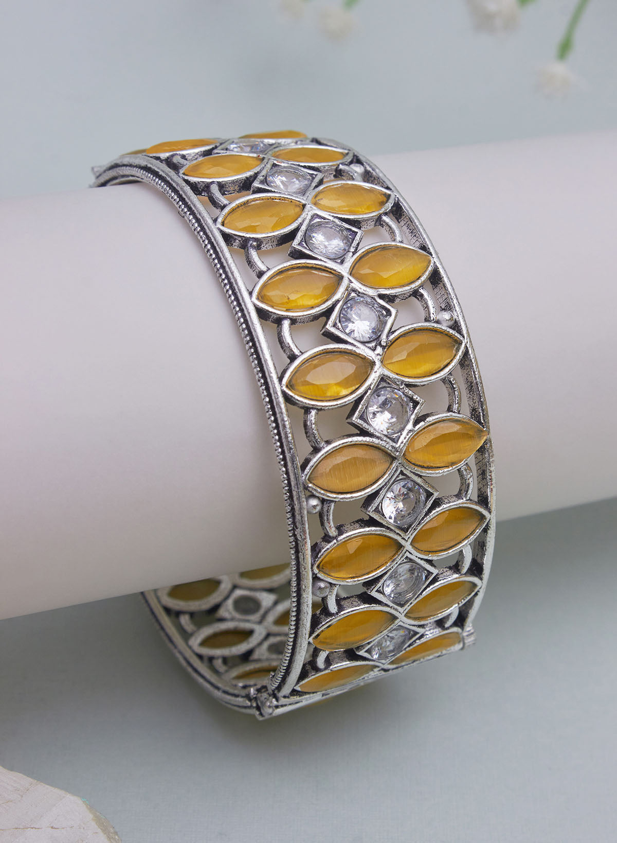 Neysa stone bangle