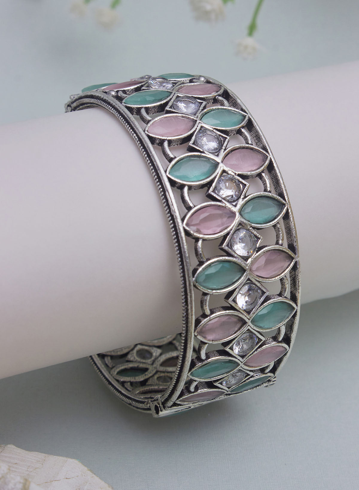 Neysa stone bangle