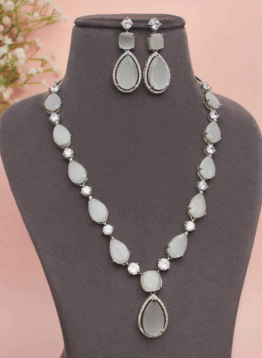 Seome ad necklace set