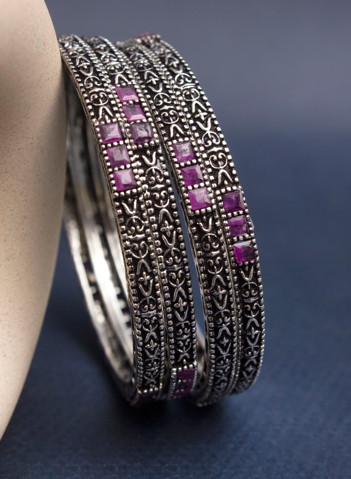 Bandini stone bangle