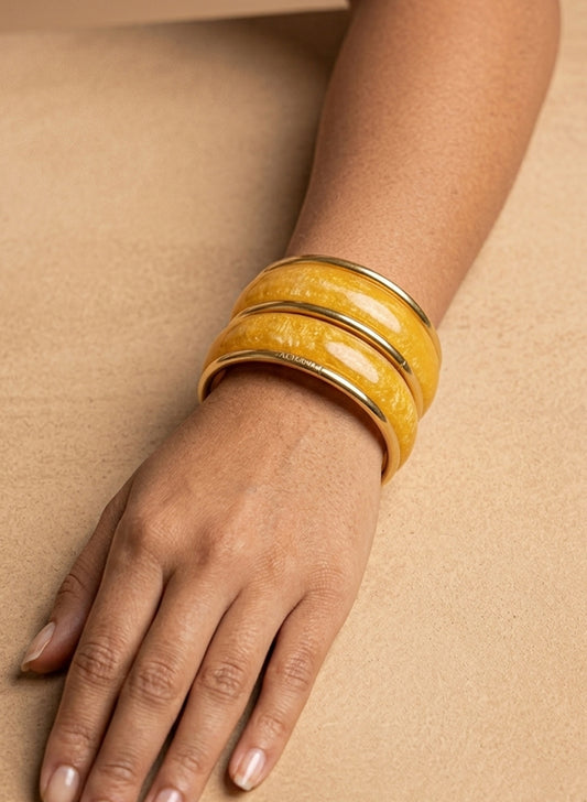 Resin Golden Bangle Stack