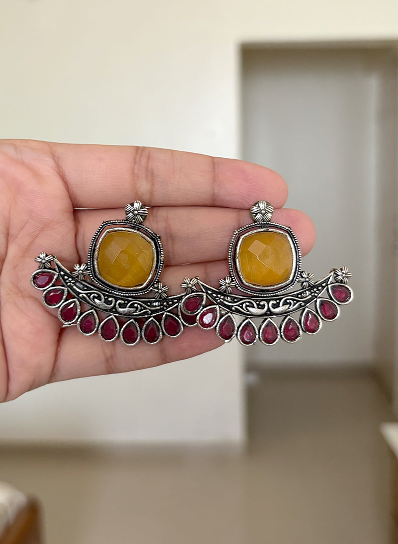 Eknoor earrings