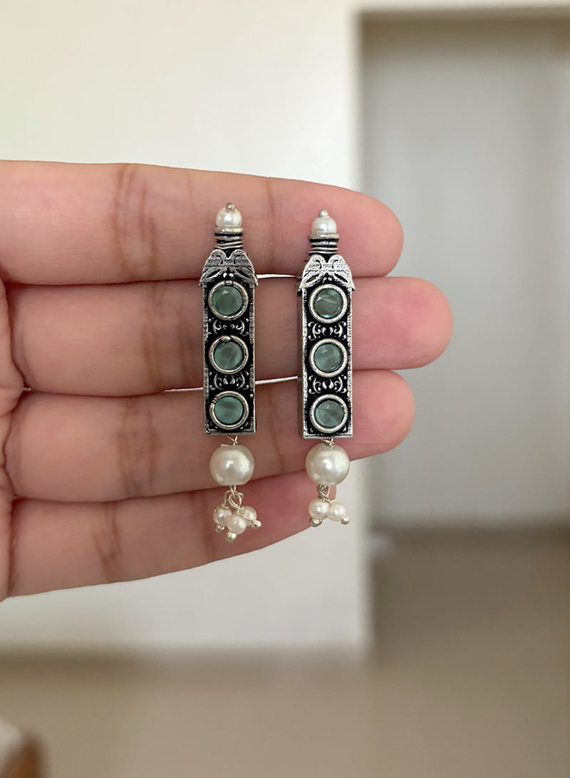 Uvya earrings