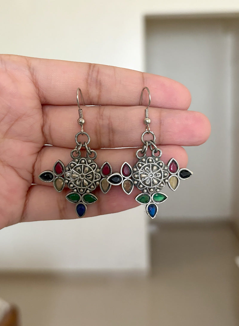 Teyra earrings