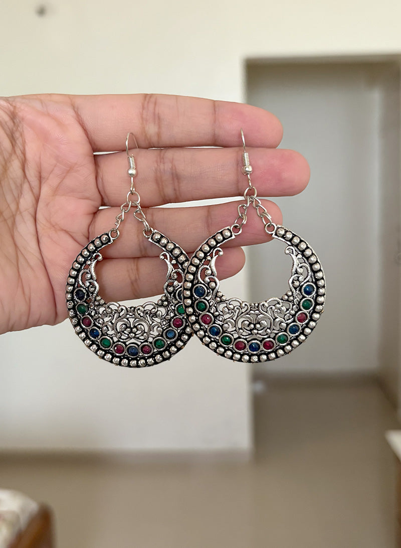 Tiraa earrings