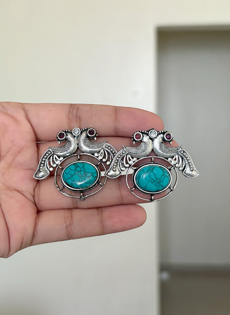 Povi earrings