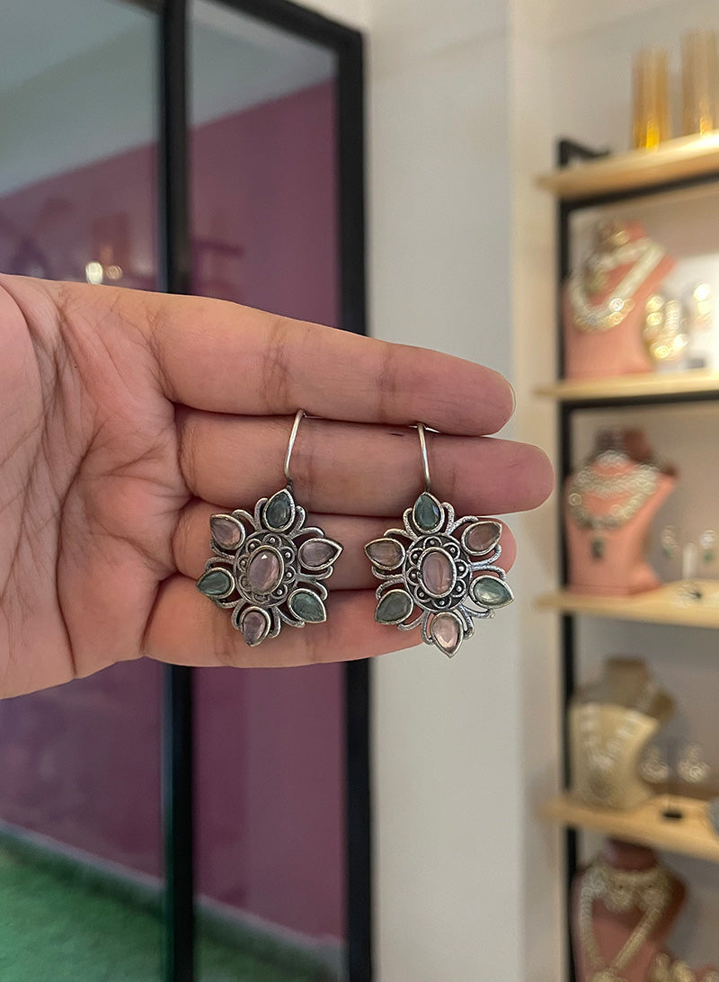 Lirisha earrings