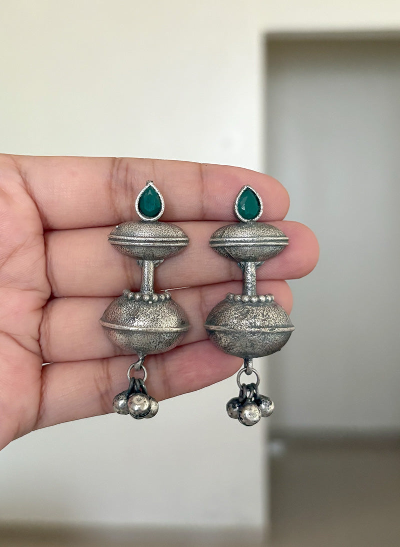 Oviaa earrings