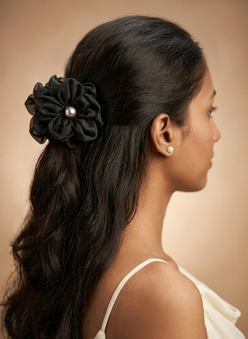 Orah Flower Claw Clip