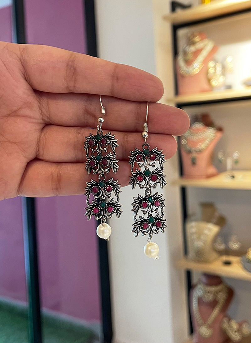 Jhanika Earring