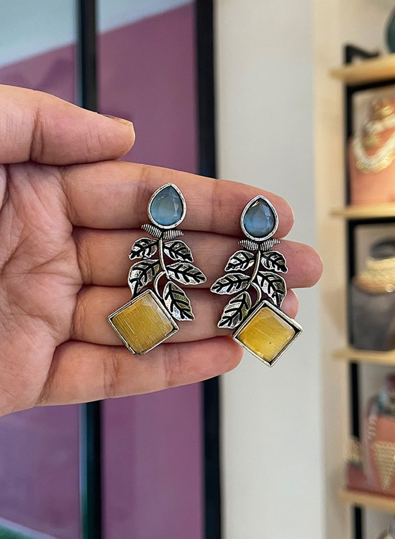 Chaitravi earrings