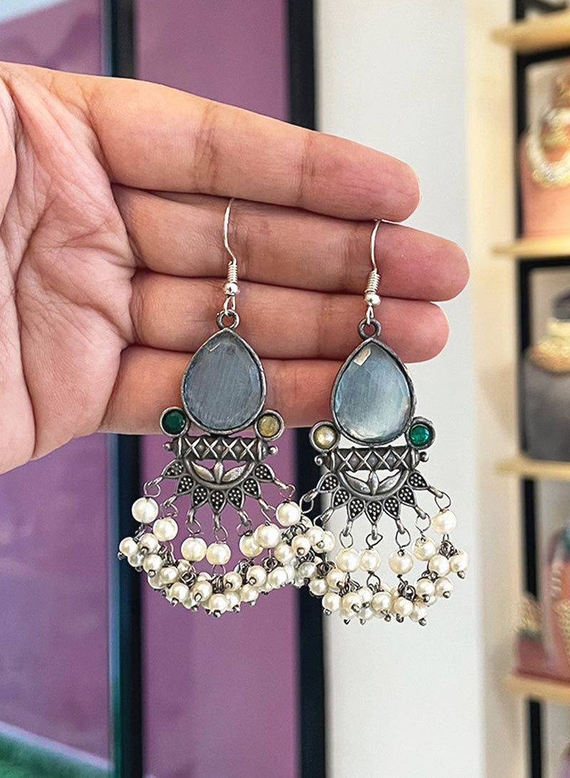Tharini earrings