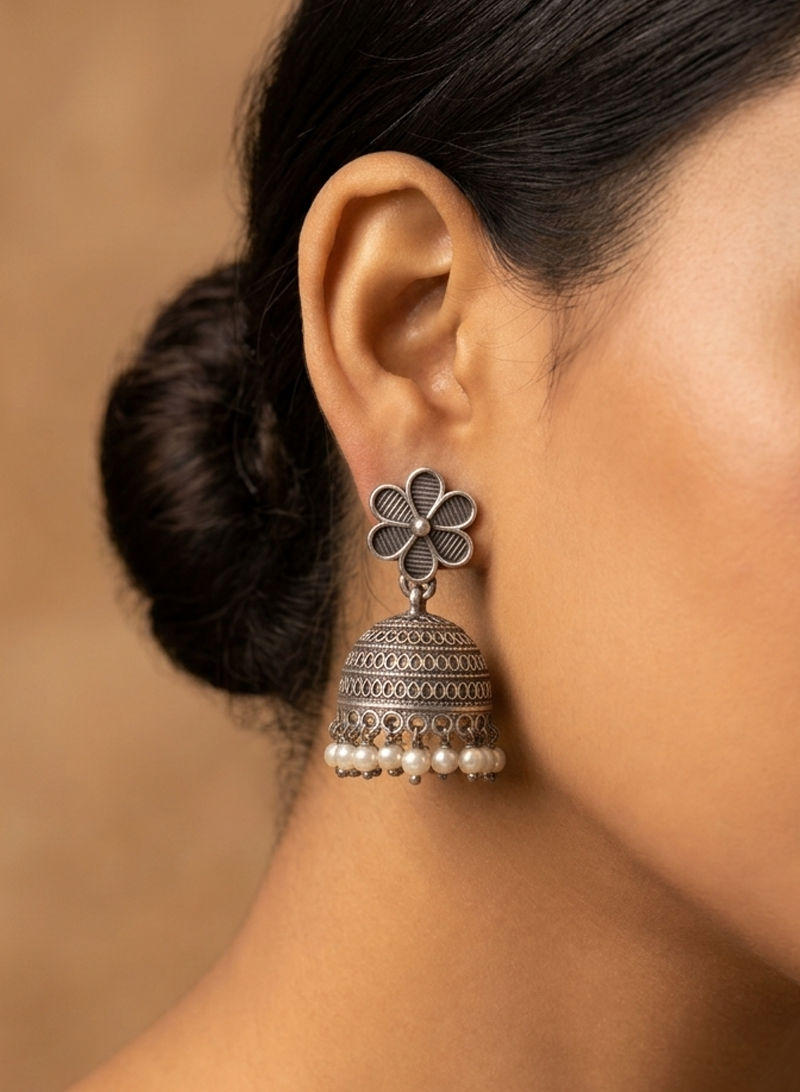 Chavi Jhumka