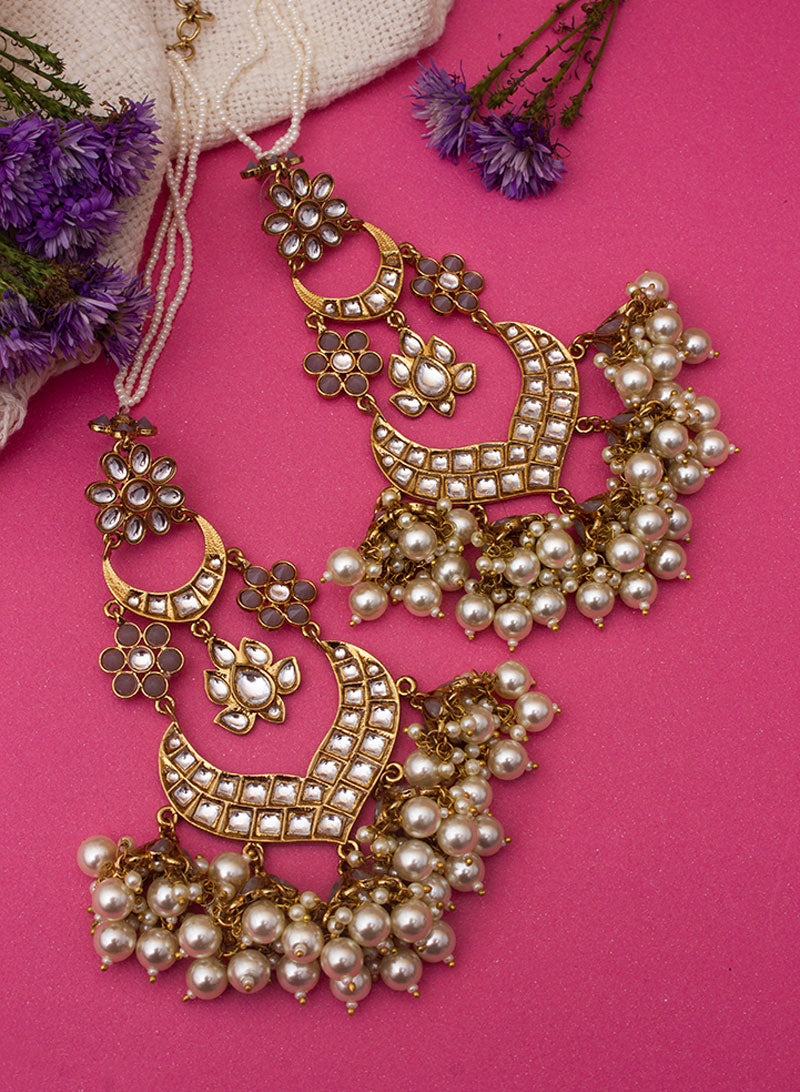 riddhima long earring