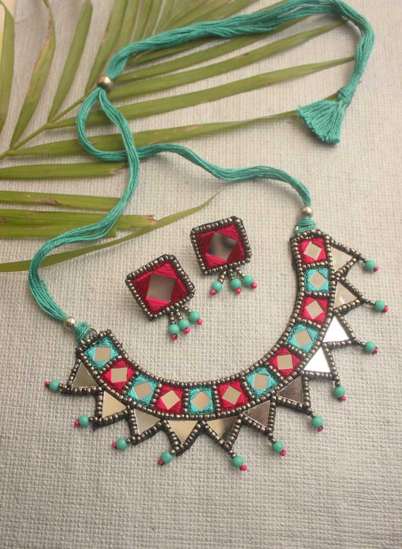 Aadrika Necklace Set