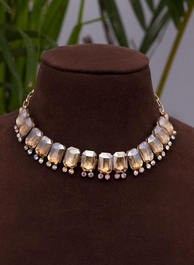 flora stone choker