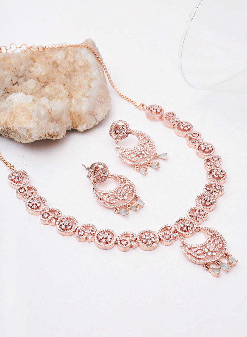 Eloise ad necklace set