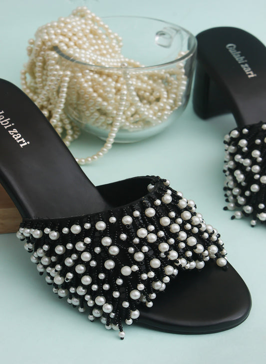 Hanging Pearl Heel