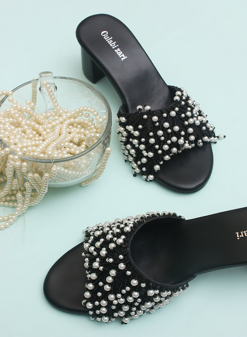 Hanging Pearl Heel