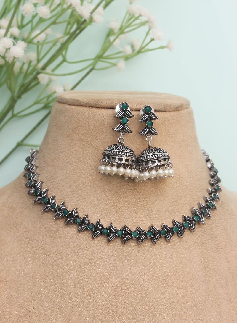 Alanna choker set
