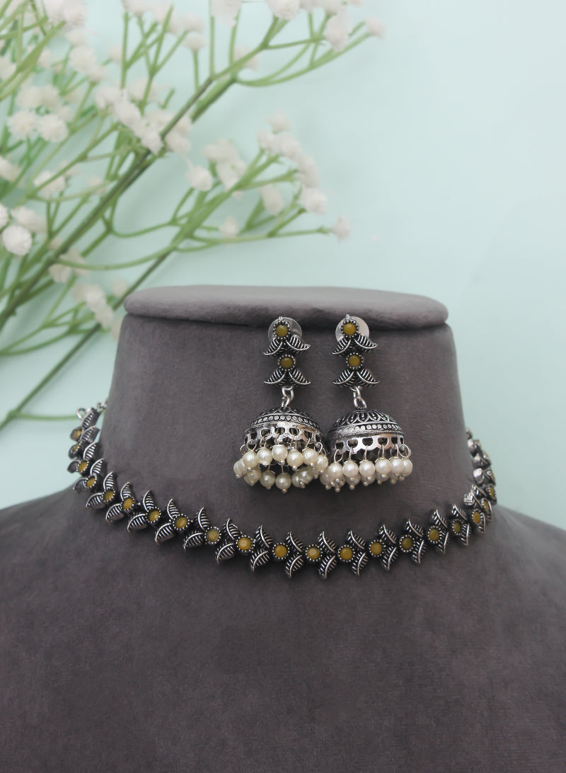 Alanna choker set