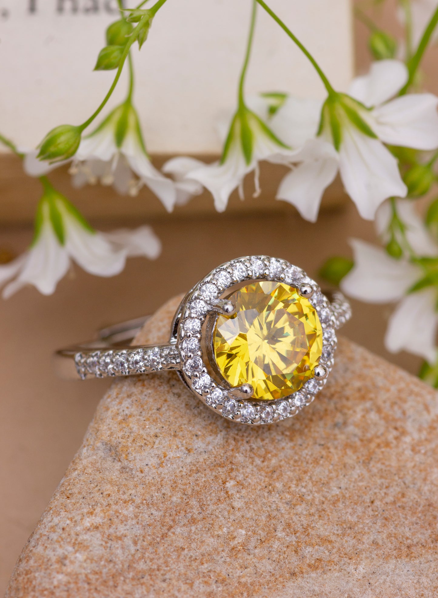 betsy round stone ring