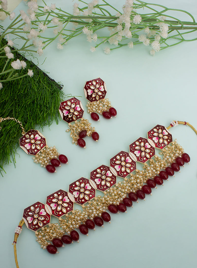 Nitasha meena choker set with maangtika
